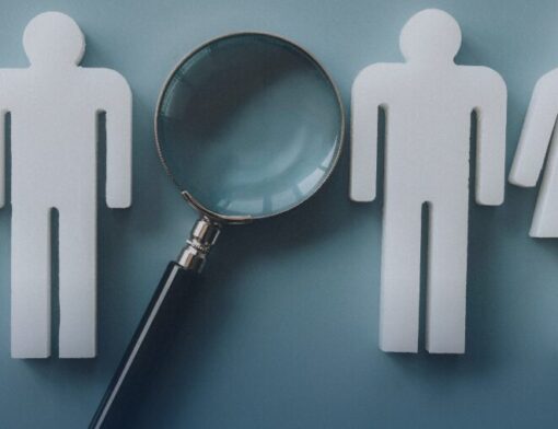 Análise se vale a pena investir em assessoria de recrutamento de executivos, prós, contras e dicas. Insights da Foursales.