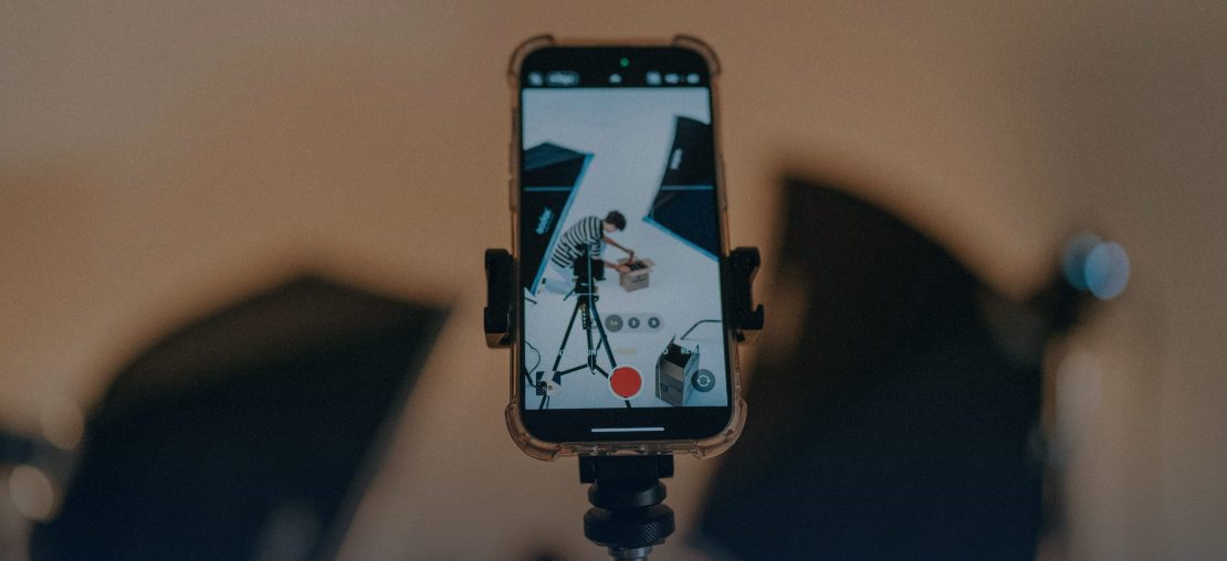 Como vender no TikTok: estratégias para gerar demanda, criar conteúdo e aumentar conversões